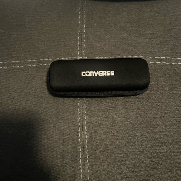 Converse glasses case - Picture 1 of 5